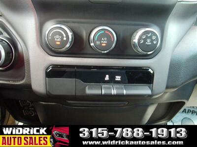 2022 RAM 1500 Big Horn/Lone Star - Photo 9 - Watertown, NY 13601