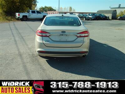 2018 Ford Fusion Energi SE Luxury - Photo 16 - Watertown, NY 13601