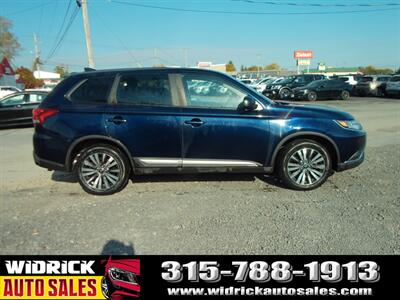 2020 Mitsubishi Outlander   - Photo 4 - Watertown, NY 13601