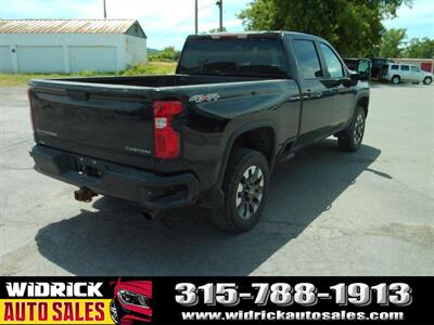 2022 Chevrolet Silverado 2500 Custom - Photo 4 - Watertown, NY 13601