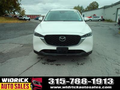 2022 Mazda CX-5 2.5 S Premium Plus Package   - Photo 2 - Watertown, NY 13601