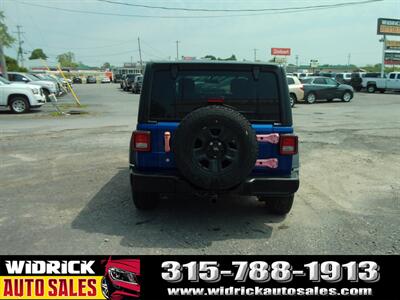 2018 Jeep Wrangler Unlimited Sport   - Photo 6 - Watertown, NY 13601