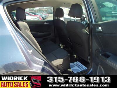 2020 Kia Sportage LX   - Photo 5 - Watertown, NY 13601