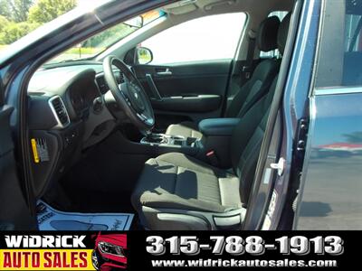 2020 Kia Sportage LX   - Photo 4 - Watertown, NY 13601