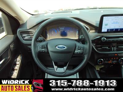 2020 Ford Escape Titanium   - Photo 7 - Watertown, NY 13601