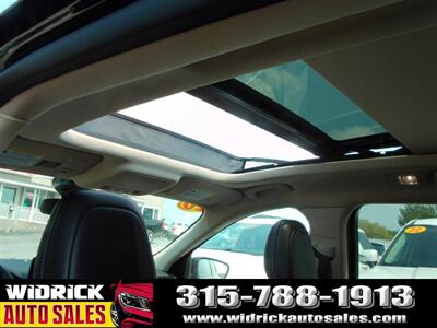2020 Ford Escape Titanium   - Photo 9 - Watertown, NY 13601