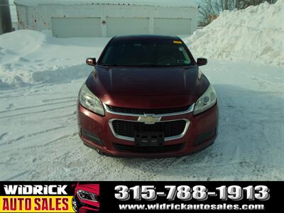 2015 Chevrolet Malibu LT 1LT   - Photo 2 - Watertown, NY 13601