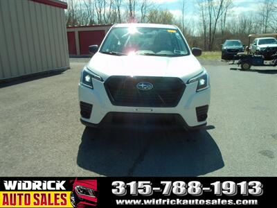 2023 Subaru Forester - Photo 2 - Watertown, NY 13601