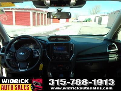 2023 Subaru Forester - Photo 5 - Watertown, NY 13601