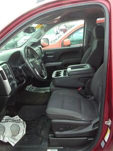 2017 Chevrolet Silverado 1500 LT LT2 - Photo 4 - Watertown, NY 13601