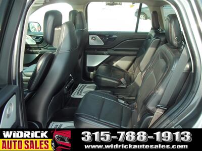 2020 Lincoln Aviator Reserve   - Photo 4 - Watertown, NY 13601