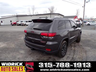 2019 Jeep Grand Cherokee Trailhawk   - Photo 18 - Watertown, NY 13601