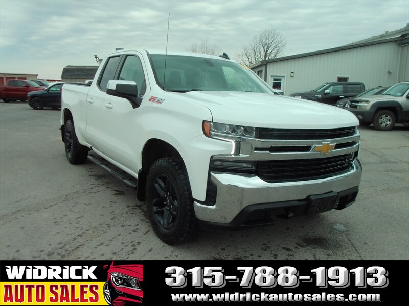 2022 Chevrolet Silverado 1500 Limited LT   - Photo 1 - Watertown, NY 13601
