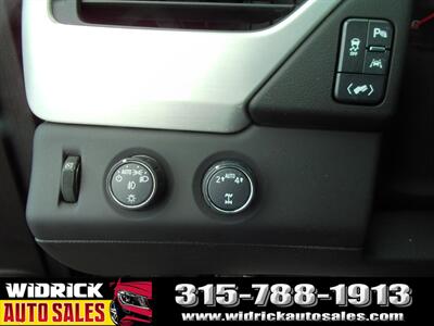 2017 GMC Yukon SLT   - Photo 18 - Watertown, NY 13601