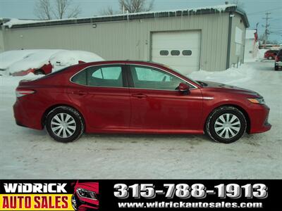 2019 Toyota Camry Hybrid LE - Photo 13 - Watertown, NY 13601