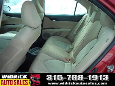 2019 Toyota Camry Hybrid LE - Photo 5 - Watertown, NY 13601