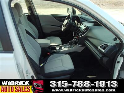 2022 Subaru Forester   - Photo 4 - Watertown, NY 13601