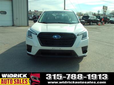 2022 Subaru Forester   - Photo 2 - Watertown, NY 13601