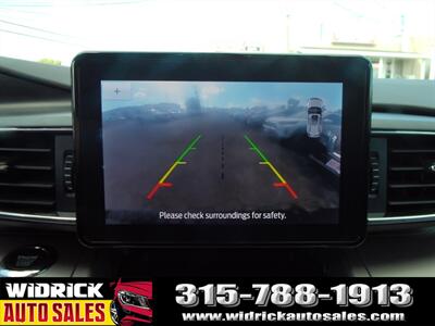 2022 Ford Explorer XLT   - Photo 11 - Watertown, NY 13601