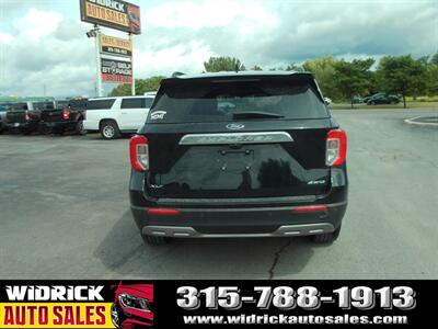 2022 Ford Explorer XLT   - Photo 6 - Watertown, NY 13601