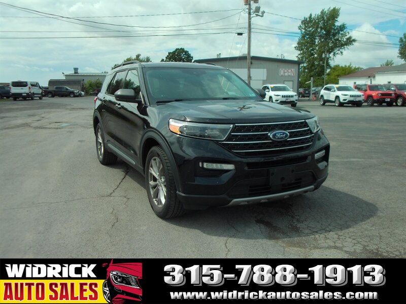 2022 Ford Explorer XLT - Photo 1 - Watertown, NY 13601