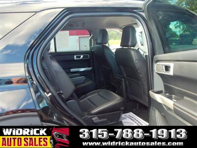 2022 Ford Explorer XLT   - Photo 5 - Watertown, NY 13601