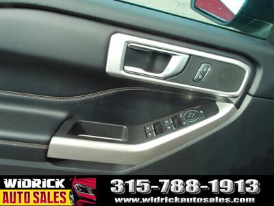 2022 Ford Explorer XLT   - Photo 13 - Watertown, NY 13601