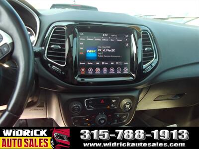 2021 Jeep Compass Limited   - Photo 9 - Watertown, NY 13601