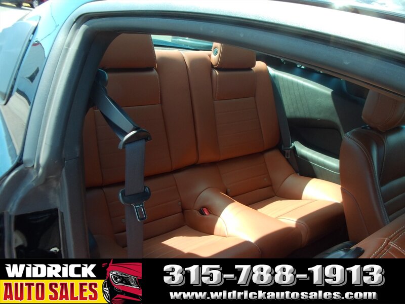2013 Ford Mustang GT Premium photo 4