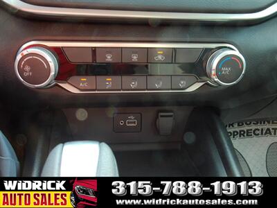 2024 Nissan Altima 2.5 S   - Photo 10 - Watertown, NY 13601