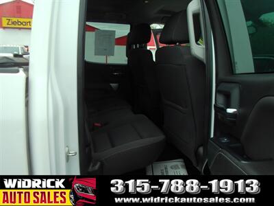 2019 Chevrolet Silverado 1500 LD LT   - Photo 5 - Watertown, NY 13601