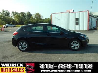 2018 Chevrolet Cruze LT Auto   - Photo 12 - Watertown, NY 13601