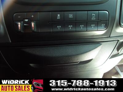 2017 RAM 3500 Tradesman - Photo 11 - Watertown, NY 13601