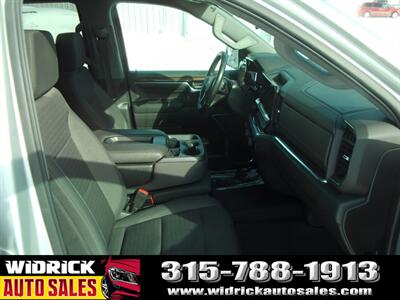2022 Chevrolet Silverado 1500 LT LT1   - Photo 4 - Watertown, NY 13601