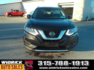 2020 Nissan Rogue S   - Photo 2 - Watertown, NY 13601