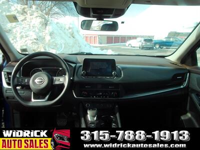 2023 Nissan Rogue SV   - Photo 7 - Watertown, NY 13601