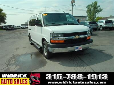 2016 Chevrolet Express LT Passenger   - Photo 1 - Watertown, NY 13601