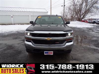 2019 Chevrolet Silverado 1500 LD LT   - Photo 2 - Watertown, NY 13601