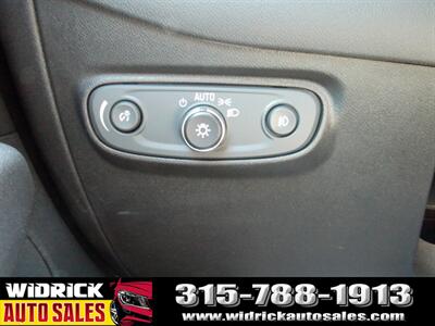2020 Chevrolet Equinox LT - Photo 13 - Watertown, NY 13601