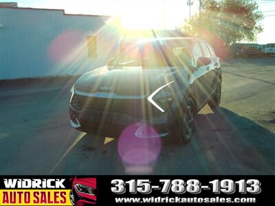 2023 Kia Sportage Hybrid LX   - Photo 3 - Watertown, NY 13601