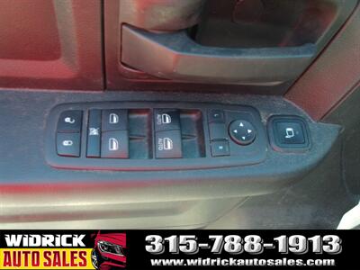 2024 RAM 2500 Tradesman   - Photo 8 - Watertown, NY 13601