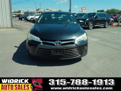 2015 Toyota Camry Hybrid XLE - Photo 2 - Watertown, NY 13601
