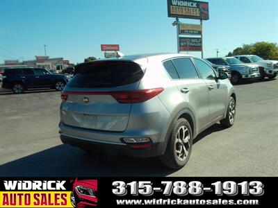 2021 Kia Sportage LX   - Photo 5 - Watertown, NY 13601