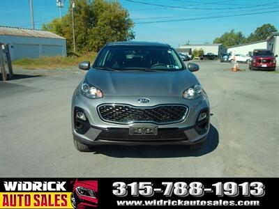 2021 Kia Sportage LX   - Photo 2 - Watertown, NY 13601