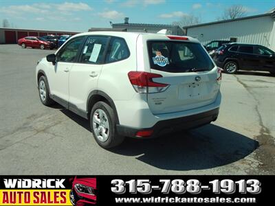2023 Subaru Forester - Photo 16 - Watertown, NY 13601