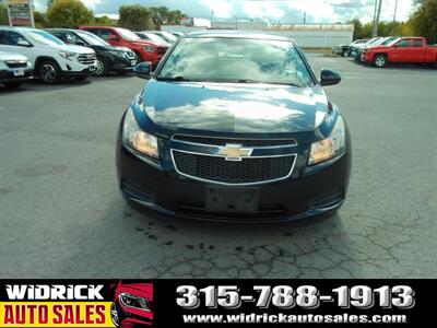 2011 Chevrolet Cruze LT   - Photo 2 - Watertown, NY 13601