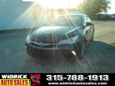 2017 Toyota Camry Hybrid   - Photo 3 - Watertown, NY 13601
