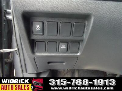 2018 Nissan Pathfinder S   - Photo 9 - Watertown, NY 13601