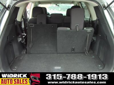 2018 Nissan Pathfinder S   - Photo 5 - Watertown, NY 13601