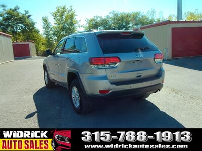 2020 Jeep Grand Cherokee Laredo E   - Photo 15 - Watertown, NY 13601